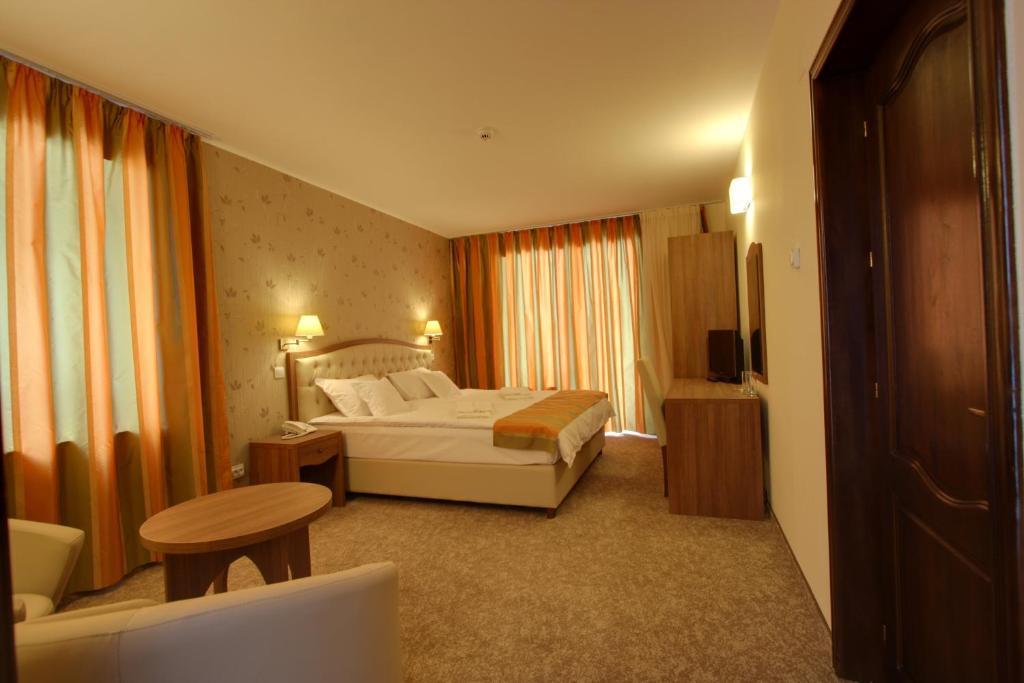Hotel Crisalpin Poiana Brasov Room photo