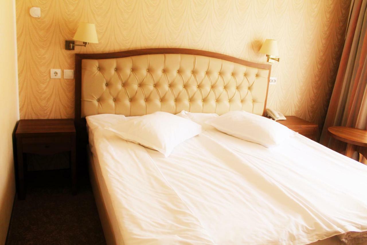 Hotel Crisalpin Poiana Brasov Exterior photo